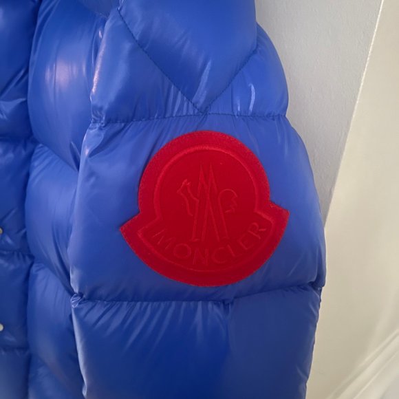 Limited Edition Red Patch Moncler Mens Puffer Jacket - Picture 5 of 6